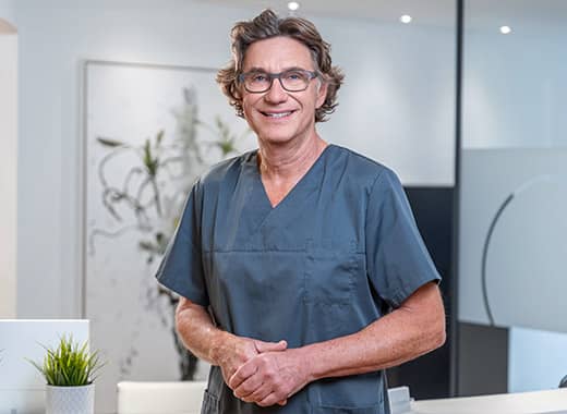 Dr. Stephanus Steuer